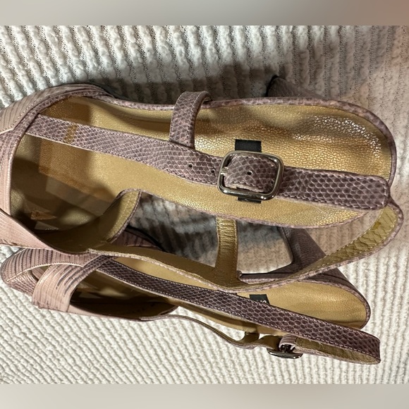 Stuart Weitzman Snakeskin Strappy High Heel Sandals, 3” heel, 8B pink opalescent - Picture 3 of 15